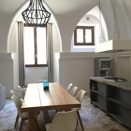 Santa Chiara Апартаменты *